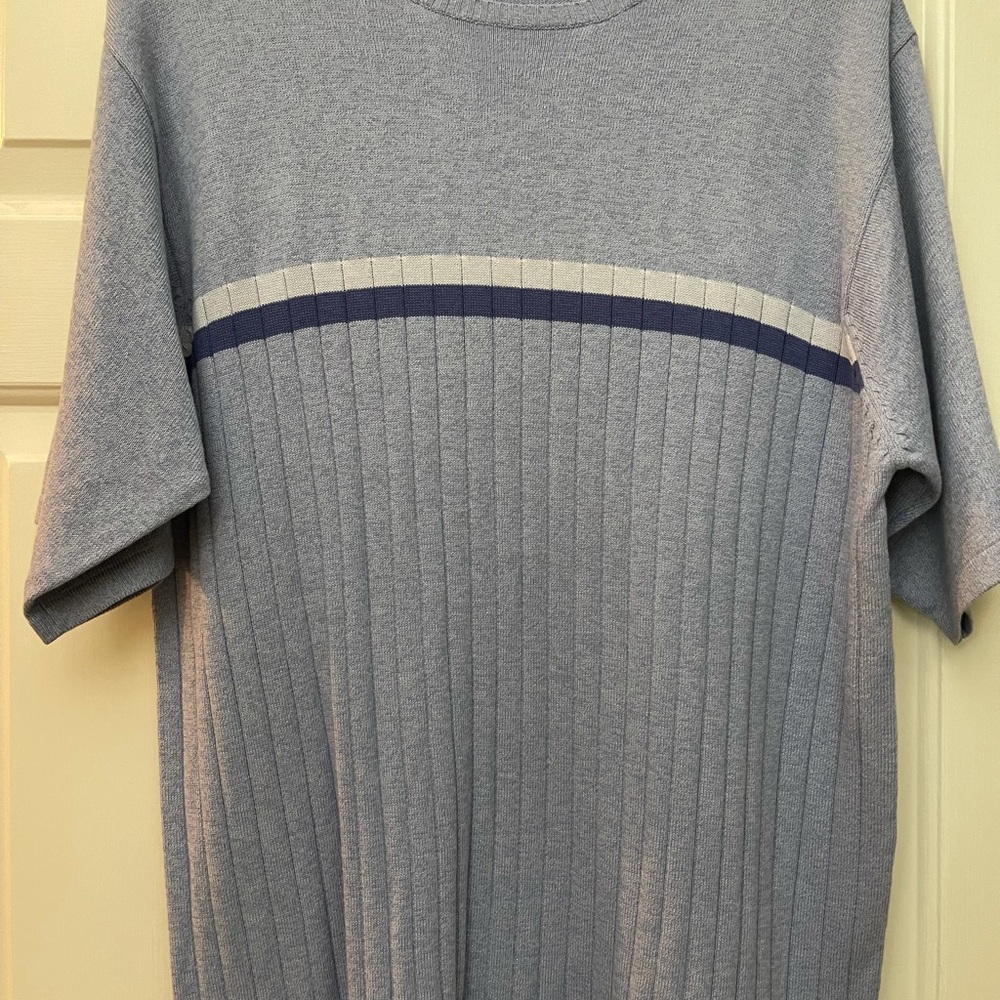 Men’s Brandini Short Sleeved Sweater, Size L